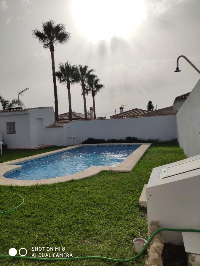 Villa Los Gallos Chiclana de la Frontera Exterior photo